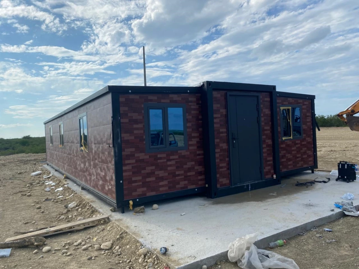 40ft Expandable Container House Delivered to Nuevo León