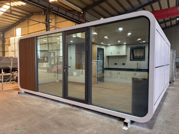 20ft Apple Cabin Delivered to Czech Republic — Glamping & EU Specs