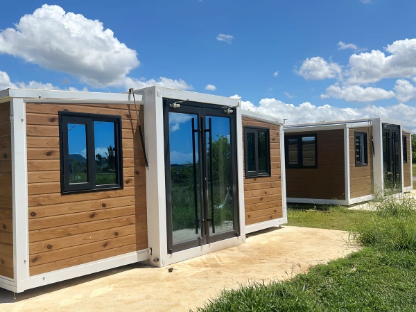 20ft Foldable Container Home in Wellington, New Zealand