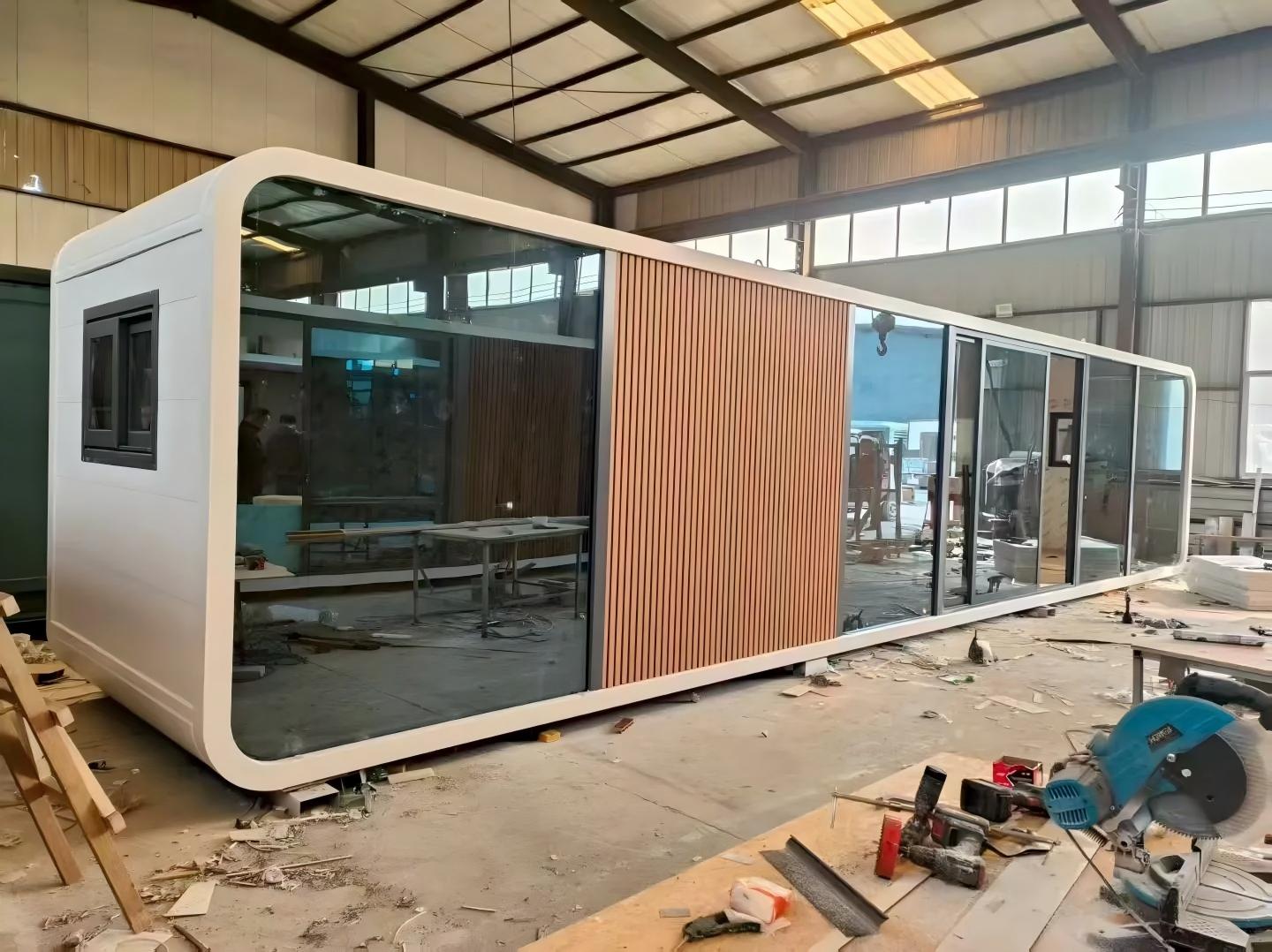 Apple Cabin – 40ft